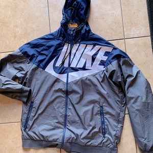 Nike windbreaker jacket